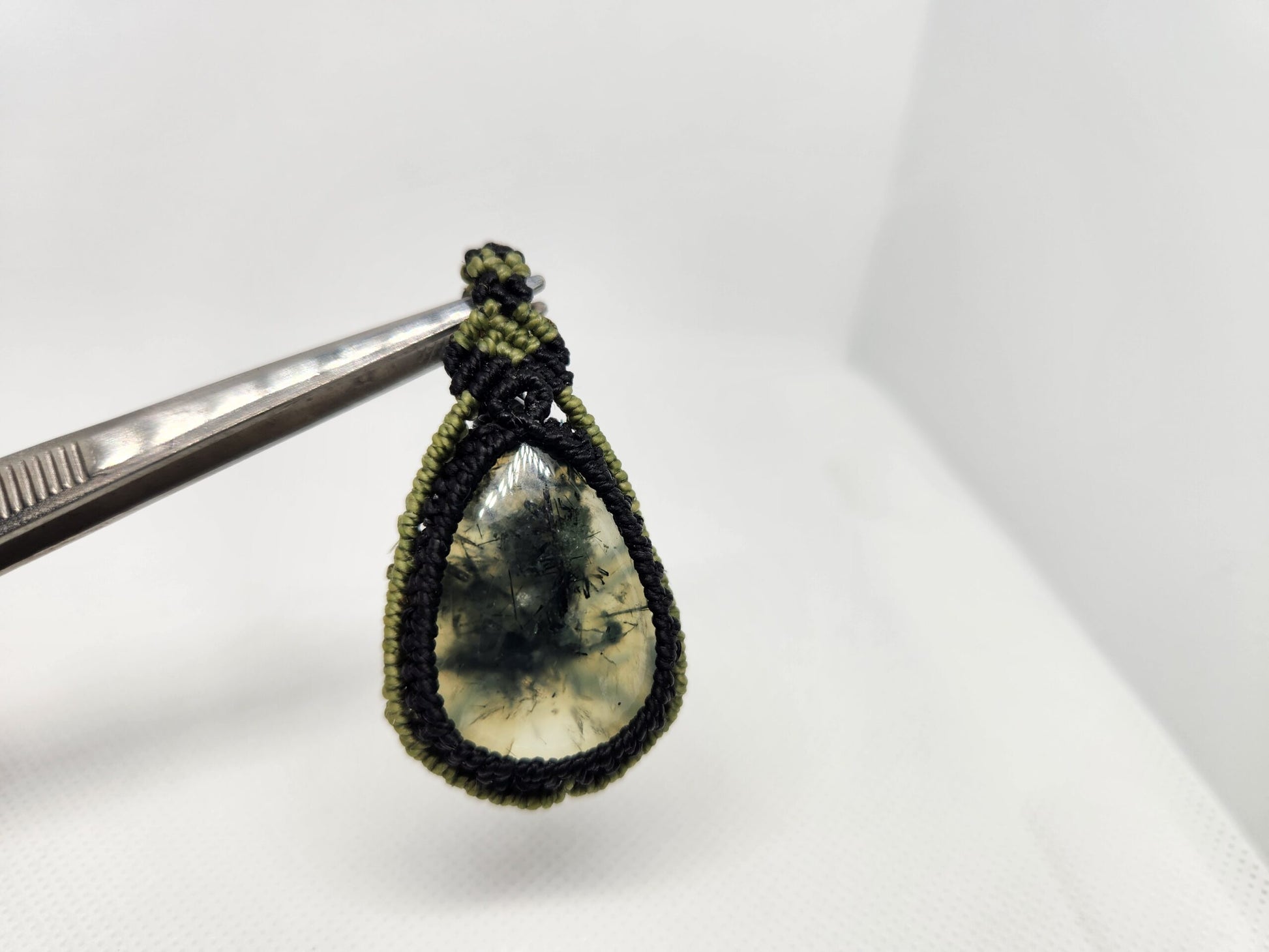 Prehnite Pendant image 0